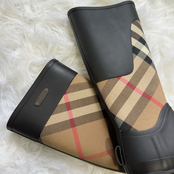 Burberry Canvas rubber riding boots - Picture 5 of 9